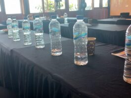 Ilustrasi botol-botol air mineral (Foto : Ferdy jemaun)