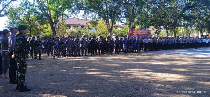 Apel Gelar Pasukan Operasi Mantap Praja Turangga 2024 di halaman Polres Manggarai Barat. (Foto : Bion)