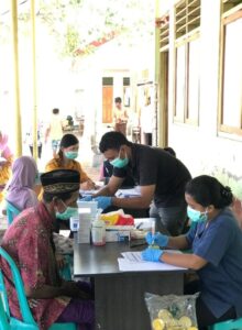 Pelaksanaan kegiatan AFC di salah satu lokasi. (Foto : Dok. Dinkes Mabar) 