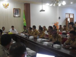 Suasana rapat awal tahun di ruang rapat bupati. (Foto : Tildis)