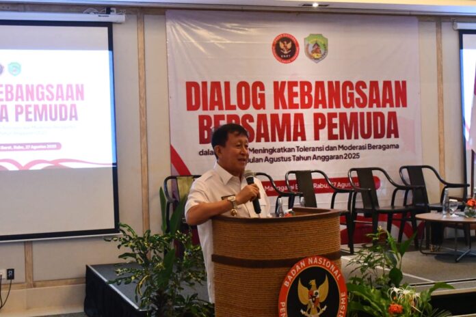 Wakil Bupati Yulianus saat menyampaikan sambutan. (Foto : Gonsalez)