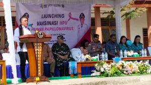 Bupati Edi saat menyampaikan sambutan. (Foto : Gery)