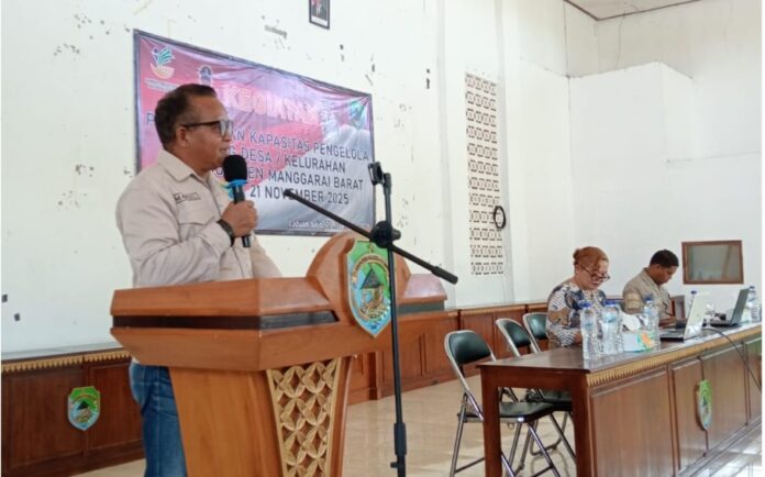 Kadis Sosial P3A, Marselinus Jebarus, saat menyampaikan sambutan. (Foto : Gery)