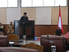 Bupati Manggarai Barat saat menyampaikan pidato