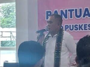 Bupati Edi saat menyampaikan sambutan. (Foto : Ferdy Jemaun)