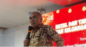 Bupati Edi saat menyampaikan sambutan