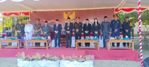 Bupati dan wakil Bupati Manggarai Barat bersama unsur Forkompinda kabupaten Manggarai Barat, sesaat setelah upacara hari kelahiran Pancasila. Foto ; Sebinus Abel