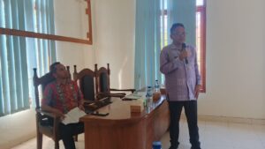 Kadis BPPKB Rafael Guntur saat menyampaikan Materi Foto ;Gonsalez
