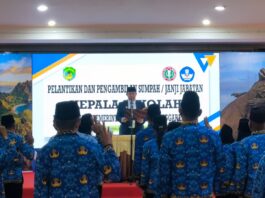 Wabup Yulianus Lantik Puluhan Kepala Sekolah: Kerja Baik Saja Tidak Cukup, Harus Benar Secara Aturan